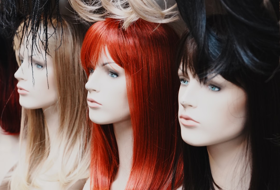 Teste Franjas, Cores e Penteados Femininos Com Essa IA Viral